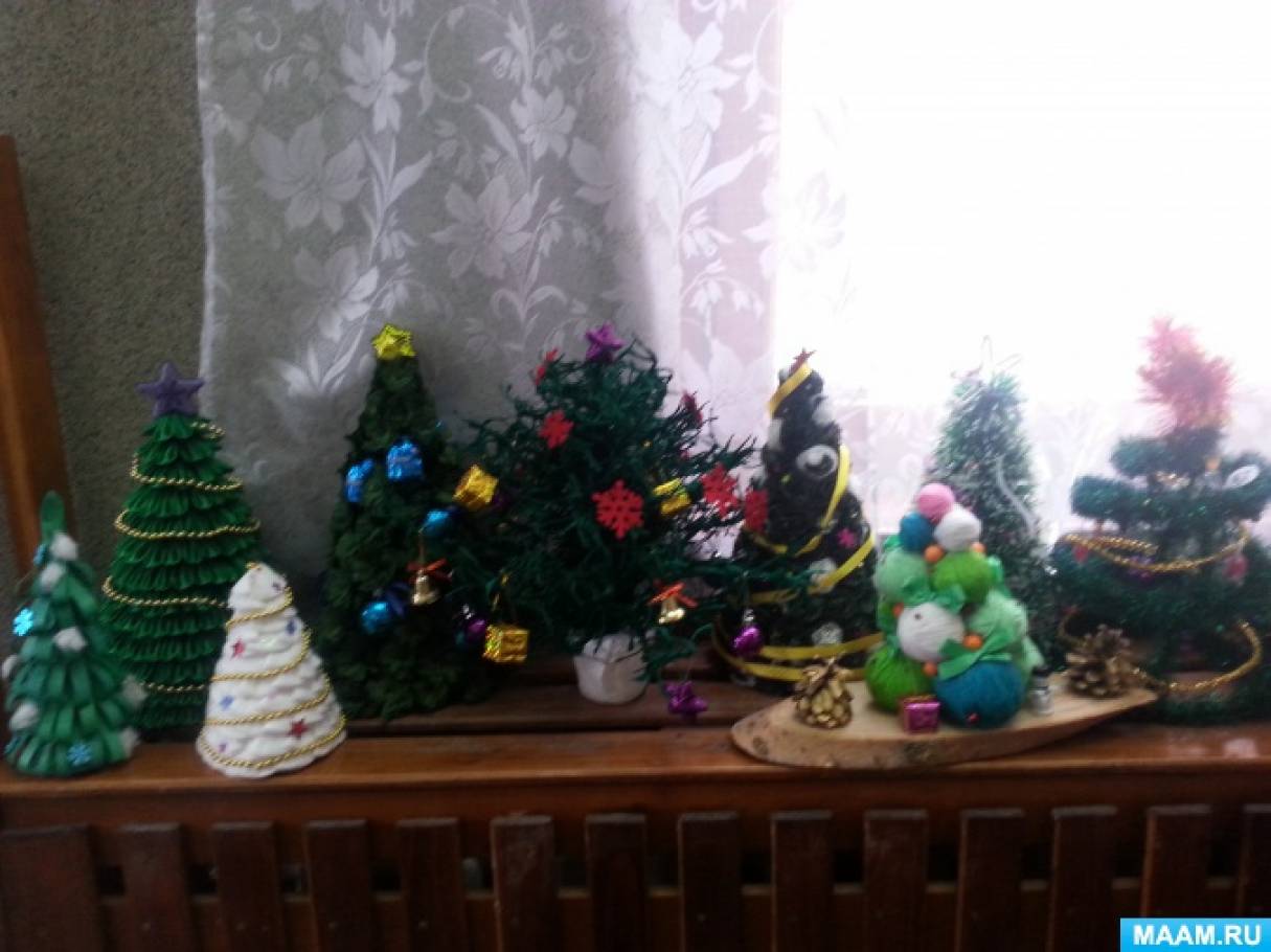 Часы Показывают Новый Год Часы Показывают Новый Год