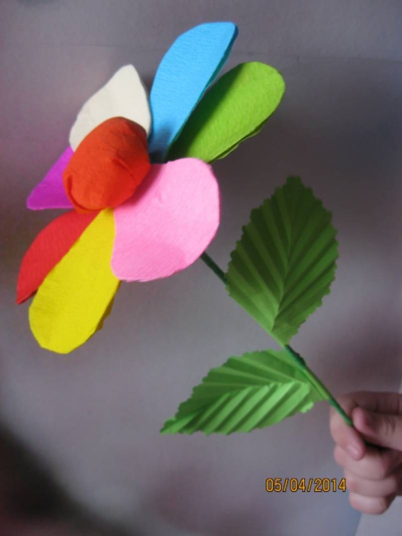 цветы из креповой бумаги | Поделки, Детские поделки, Весенние поделки