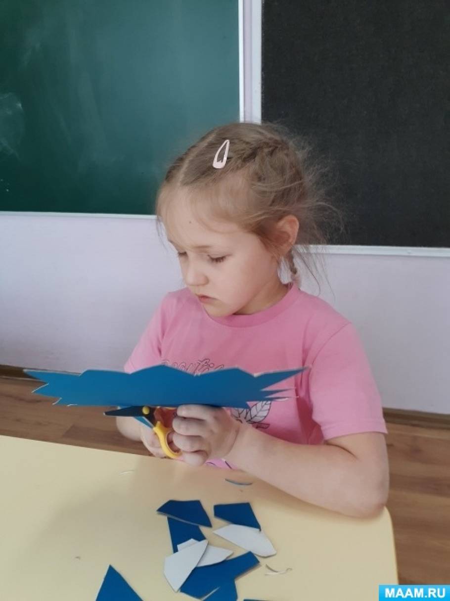 Детский мастер-класс по изготовлению поделки из бумаги к Международному Дню полярного медведя Детский мастер-класс по изготовлению поделки из бумаги к Международному Дню полярного медведя - фото