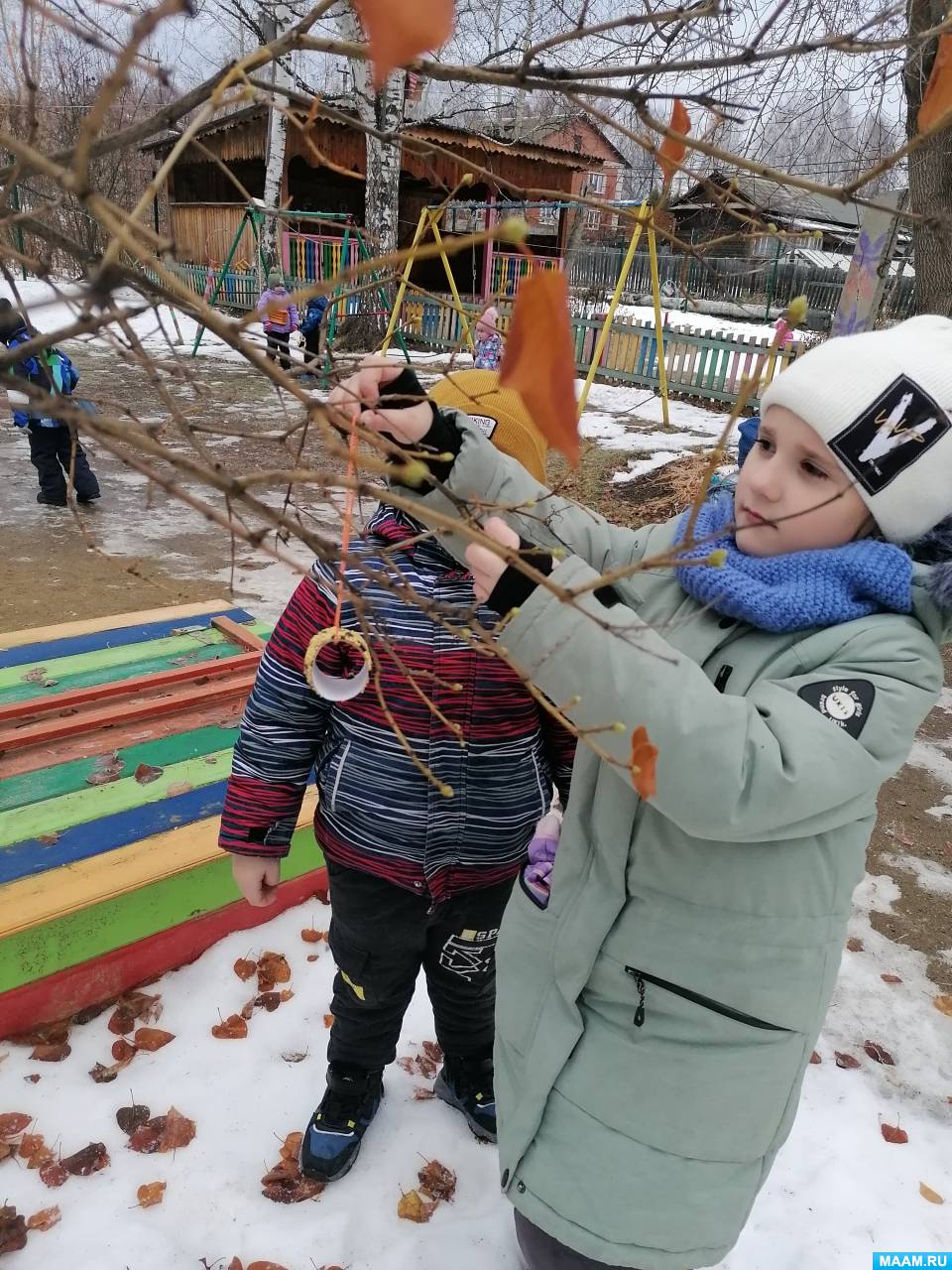 Мастер-класс по изготовлению «Эко-кормушки» из втулки (6 фото ...