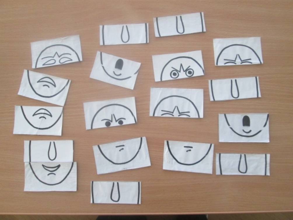 Настроение средняя группа. Эмоции для дошкольников. Карточки по эмоциям для дошкольников. Игры по эмоциям для дошкольников. Поделка эмоции для детей.