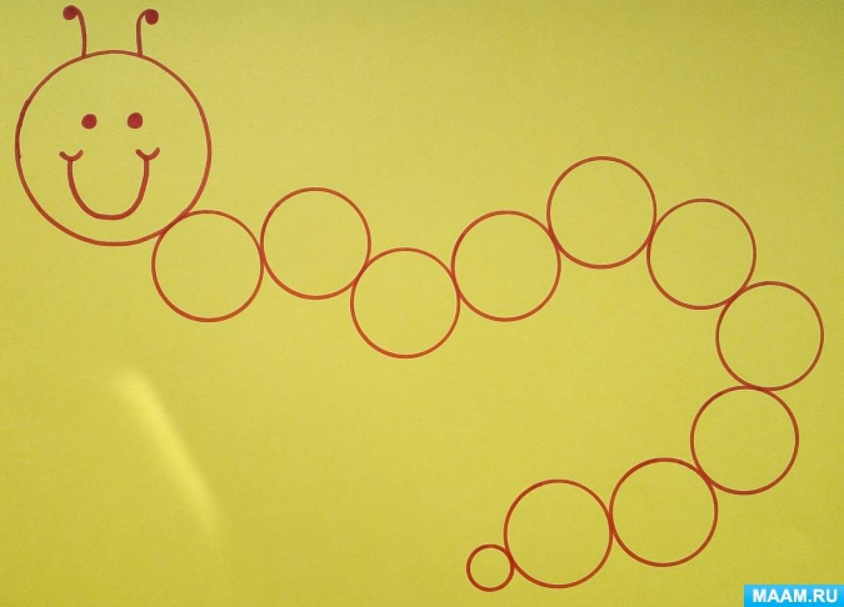 Шаблоны для второй младшей группы. Рисование кружочками. Гусеница кружками для детей. Аппликация гусеница в младшей группе. Рисование по кружочкам для дошкольников.