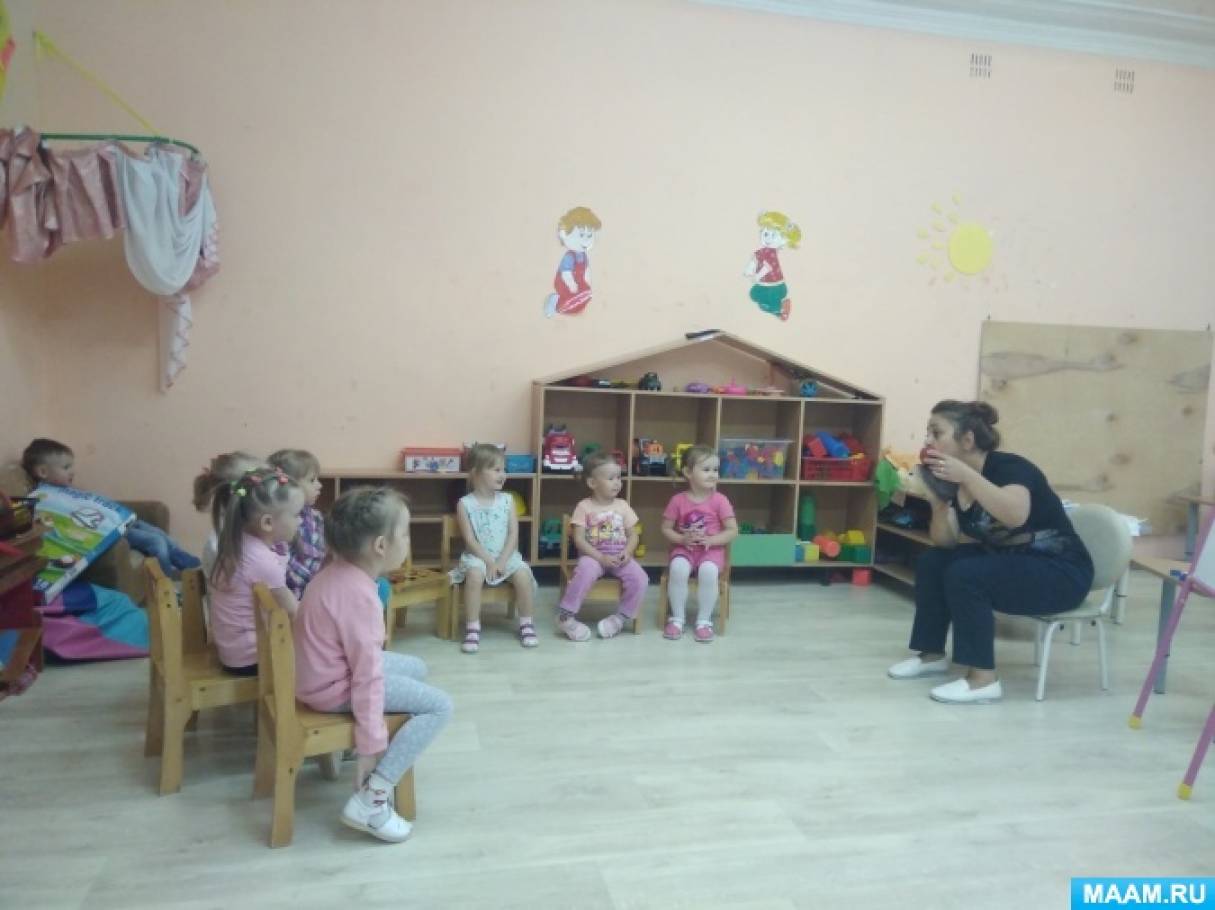 Конспект занятия во второй группе раннего возраста «Яблочки для ежат» Фото Конспект занятия во второй группе раннего возраста «Яблочки для ежат»
