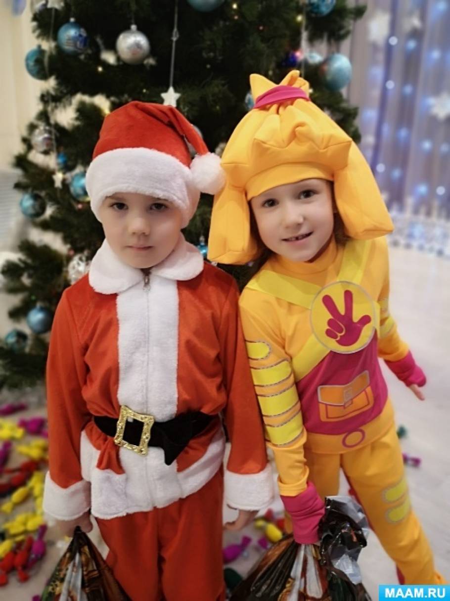 Конфетный сюрприз к новому году и картотека моментов-сюрпризов к новогодним праздникам картотека "Сюрпризы Деда Мороза" (младшая, средняя, ​​старшая, подготовительная группа)