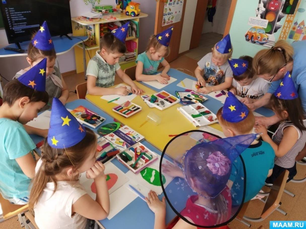 Фото москвы для детей в подготовительной группе. Пешеходная наука. День науки в детском саду подготовительная группа. Наука для дошкольников. Развлечения для детей подготовительной группы.