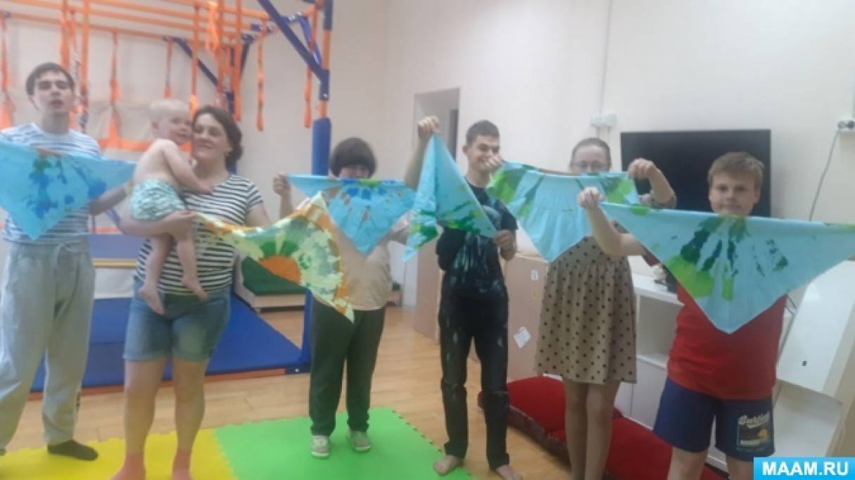 Фотоотчет о росписи по ткани с детьми среднего школьного возраста с ОВЗ «Летняя бандана»