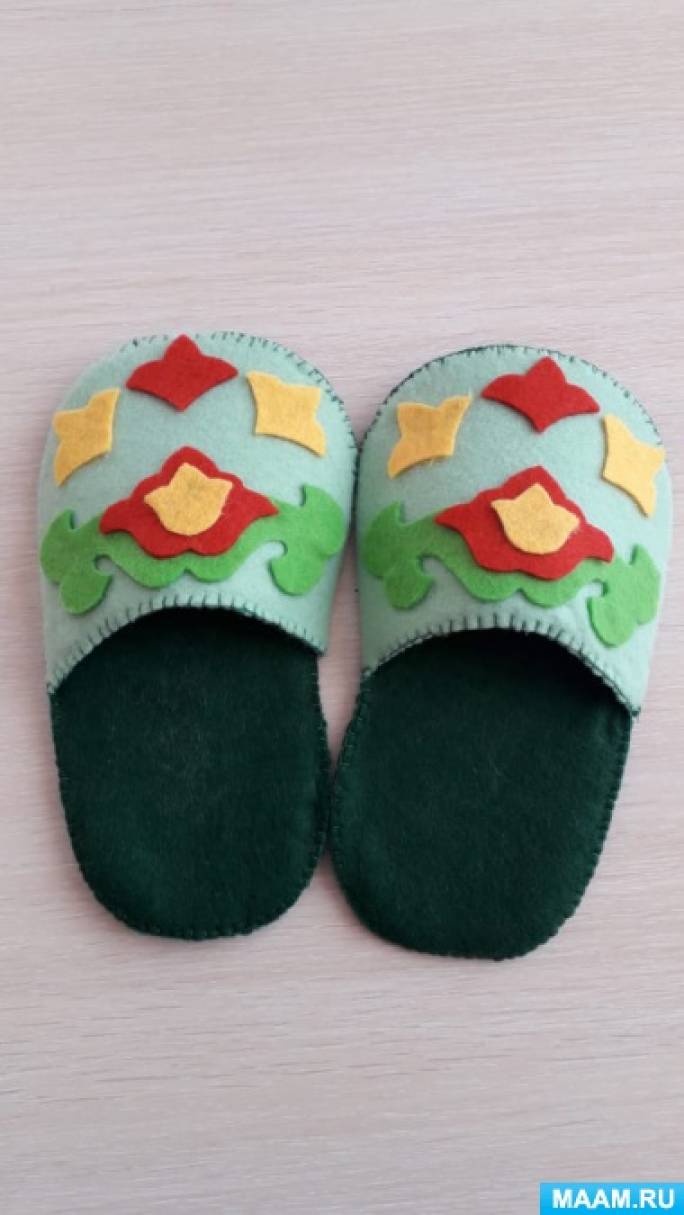 Национальная обувь татар «Татарские тапочки»
