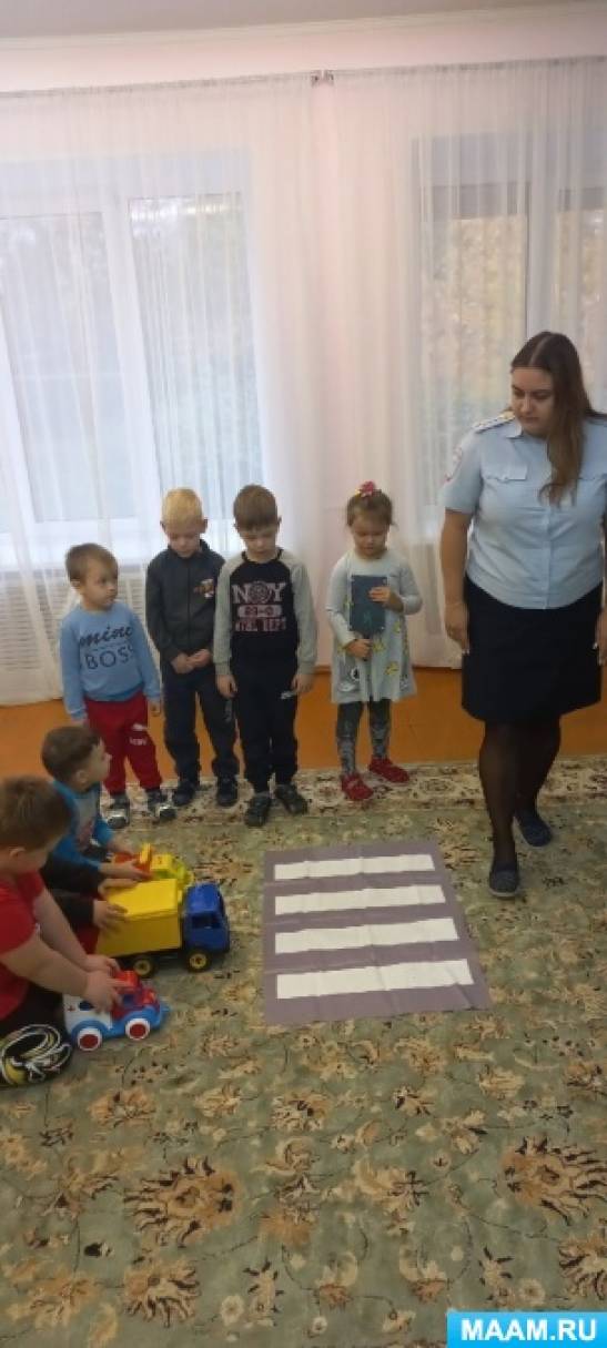 Смотреть фотографию №1 Фото №1 Совсем недавно в нашем детском саду прошла неделя посвященная безопасности дорожного движения