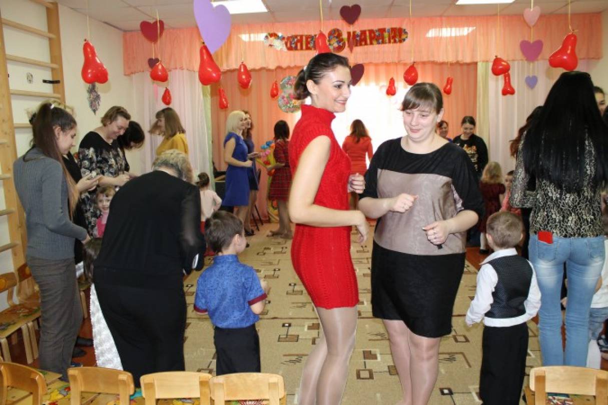 Праздник для мам «Маша и Миша». Фото Праздник для мам «Маша и Миша».