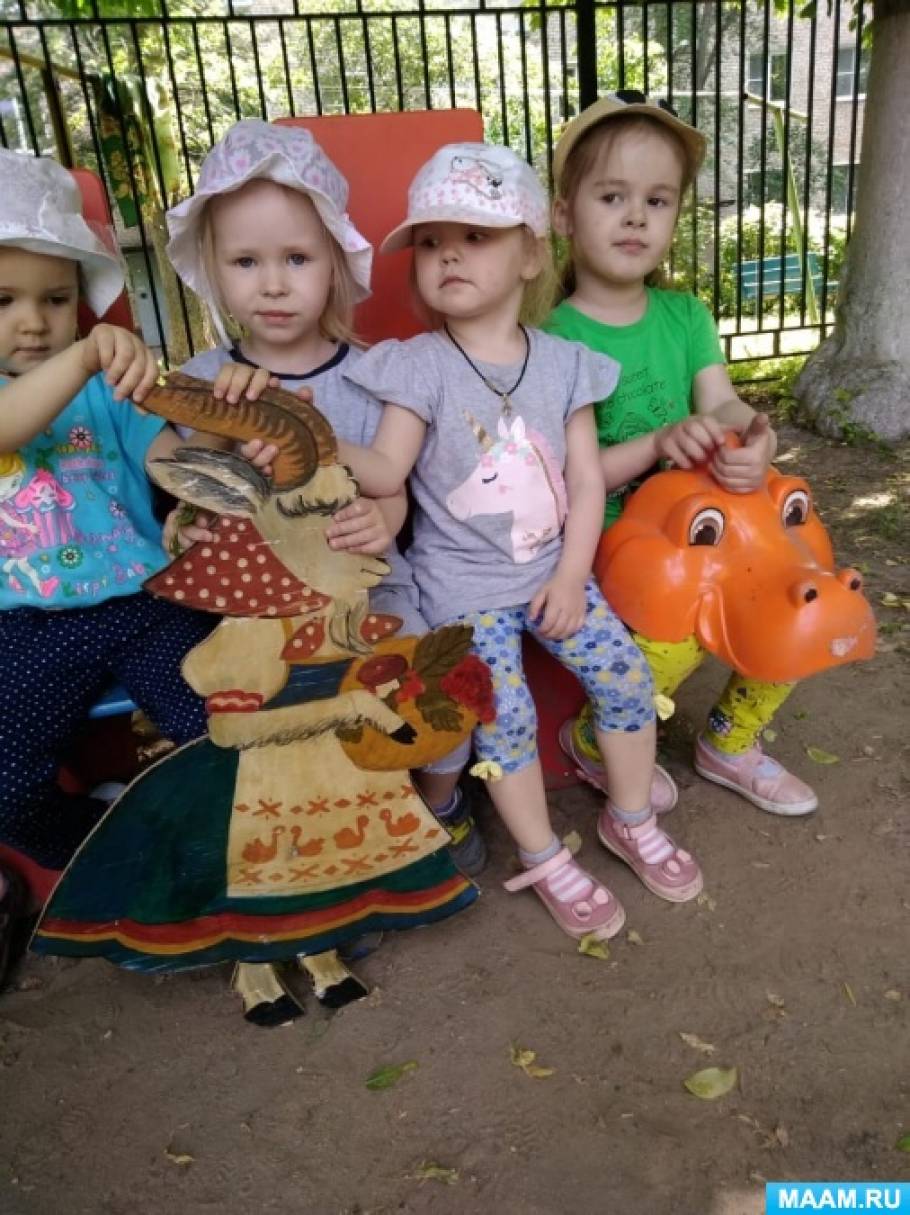 Смотреть фотографию №3 Фото №3 Каждая прогулка это открытие чего то нового для малыша
