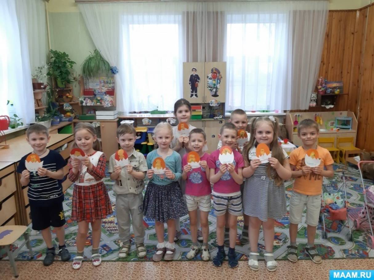 Картина из манки «Пасхальное яйцо» Фото Картина из манки «Пасхальное яйцо»