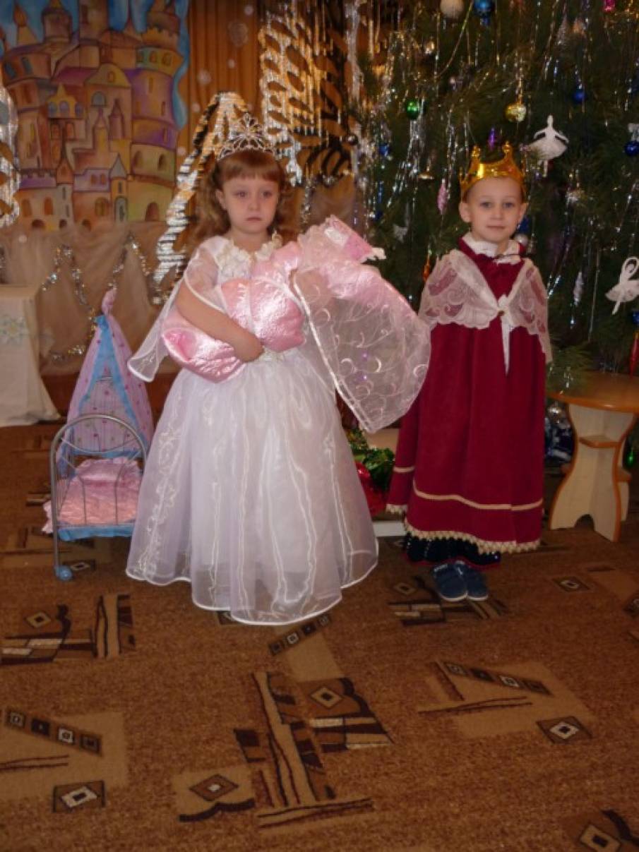 Песня Королева Новый Год Песня Королева Новый Год