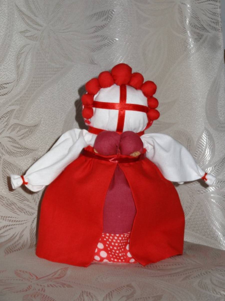 Кукла «Вишенка» — кубанская свадебная кукла-оберег