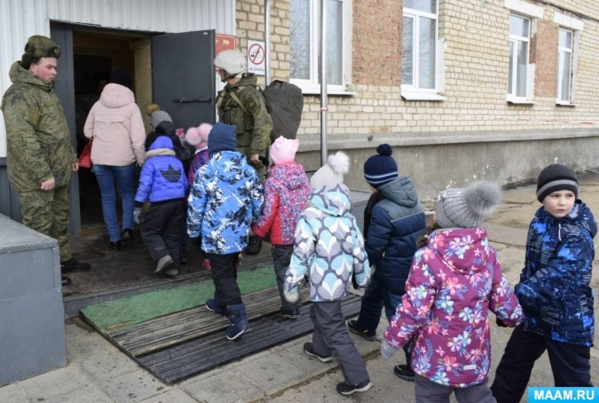 Фотоотчет об экскурсии воспитанников дошкольного учреждения в военную часть Фото Фотоотчет об экскурсии воспитанников дошкольного учреждения в военную часть
