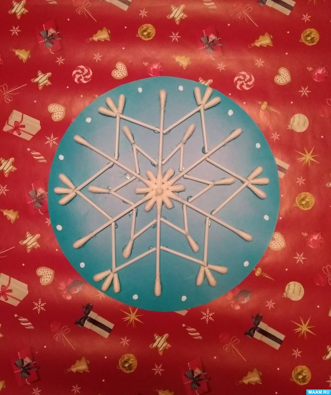 Снежинка из пластилина