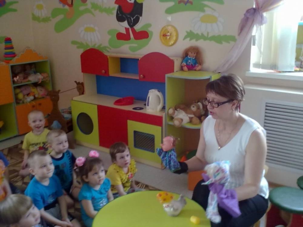 Приобщение дошкольников к русским народным традициям. Конспект НОД во второй младшей группе «Поможем Деду с Бабкой» Фото Приобщение дошкольников к русским народным традициям. Конспект НОД во второй младшей группе «Поможем Деду с Бабкой»
