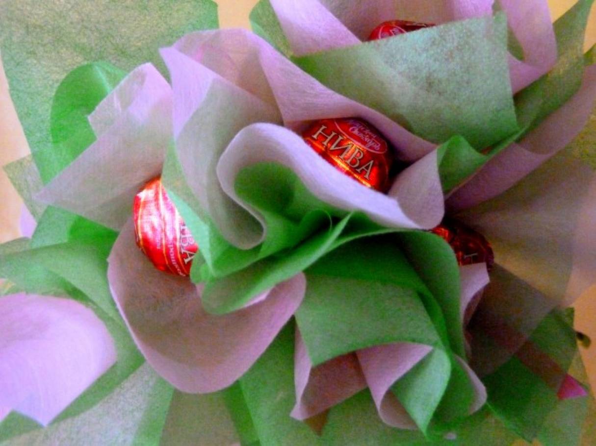 Букет из конфет своими руками: мастер-классы с фото