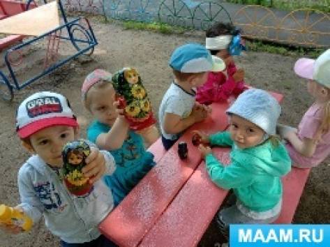 Развлечение для детей раннего возраста «В гостях у Матрёшки. Знакомство с народными инструментами»