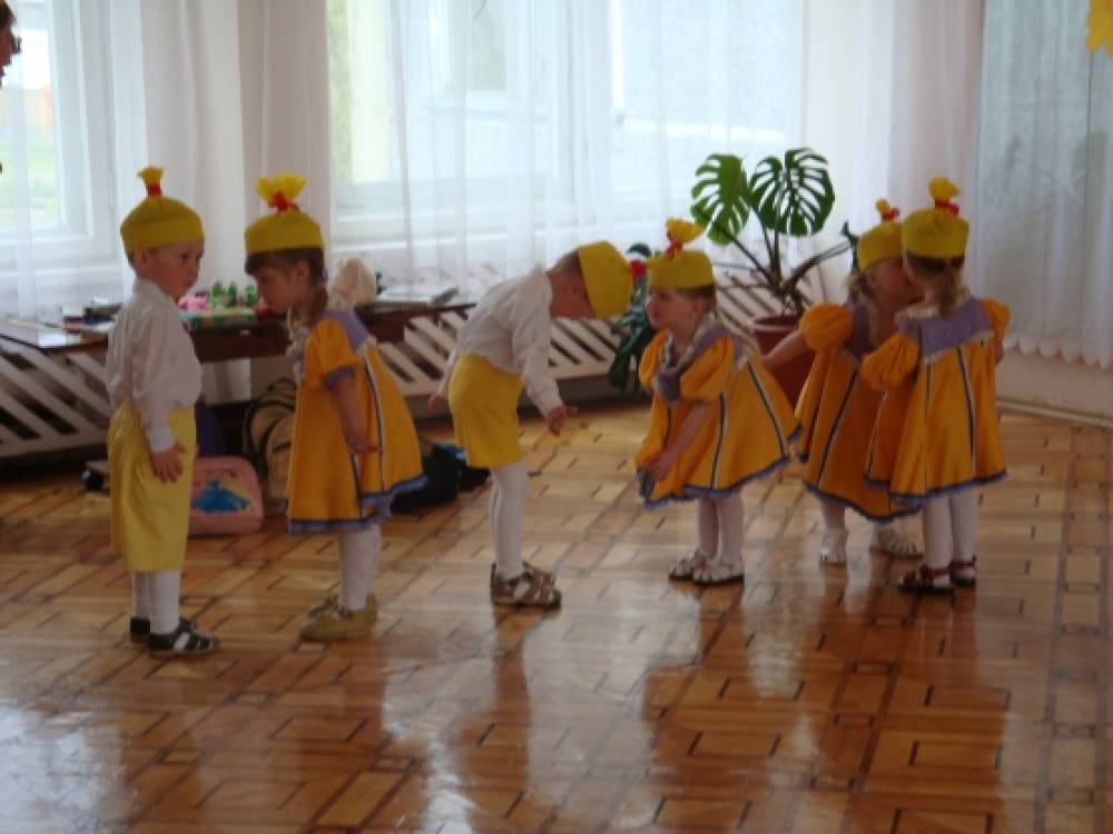 персонажи на выпускной в детском саду. Смотреть фото персонажи на выпускной в детском саду. Смотреть картинку персонажи на выпускной в детском саду. Картинка про персонажи на выпускной в детском саду. Фото персонажи на выпускной в детском саду