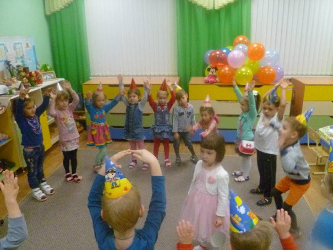 с днем рождения участницу группы. Смотреть фото с днем рождения участницу группы. Смотреть картинку с днем рождения участницу группы. Картинка про с днем рождения участницу группы. Фото с днем рождения участницу группы