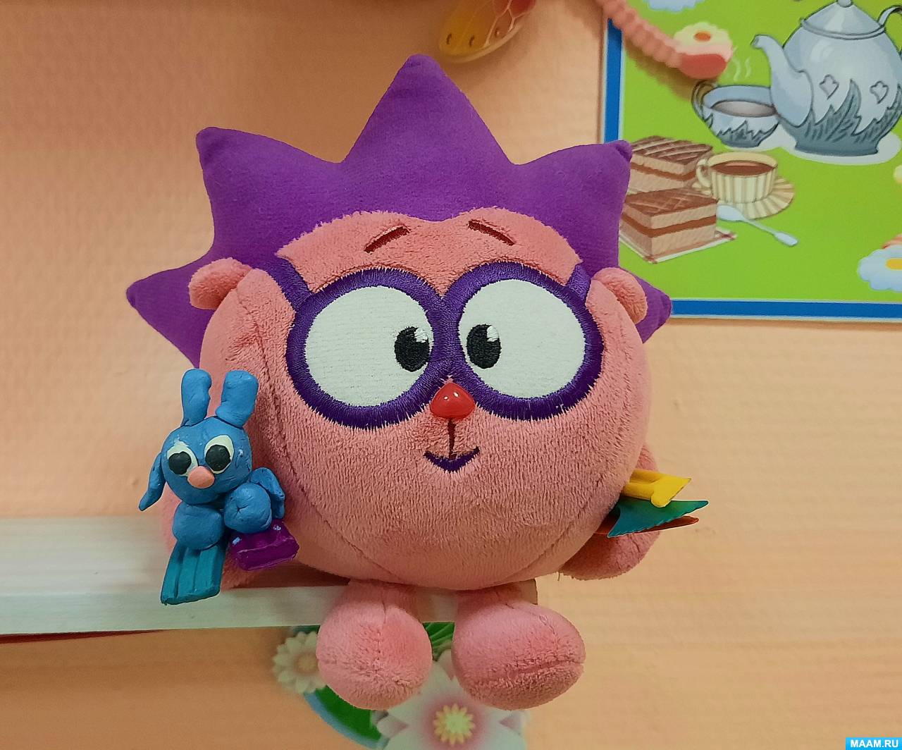 Оформляем уголок «Наше творчество» в группе «Смешарики» (15 фото ...