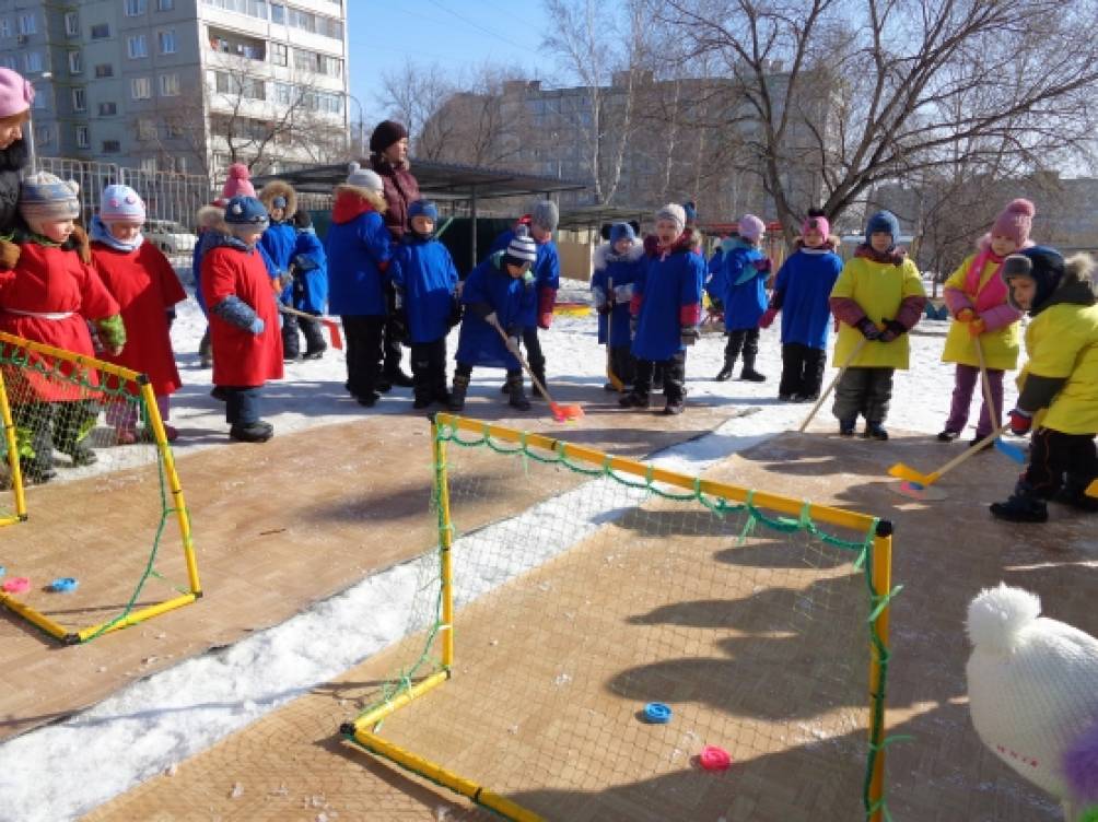 Смотреть фотографию №20 Фото №20 Дети поделены на команд