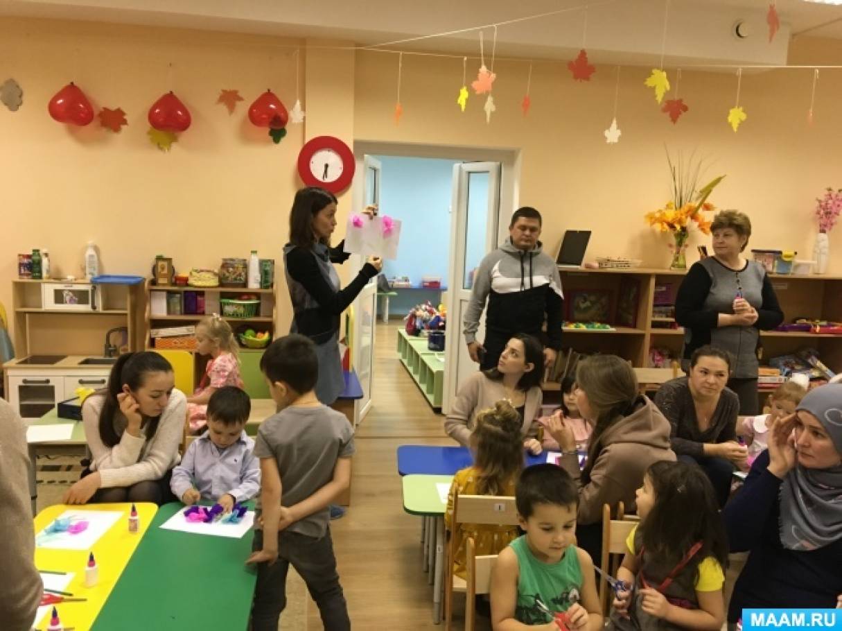 8 марта в классе для мам