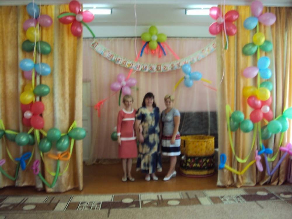 Смотреть фотографию №2 Фото №2 Двадцать пять девчёнок и мальчишек отправляются в путь к новым школьным островам знаний