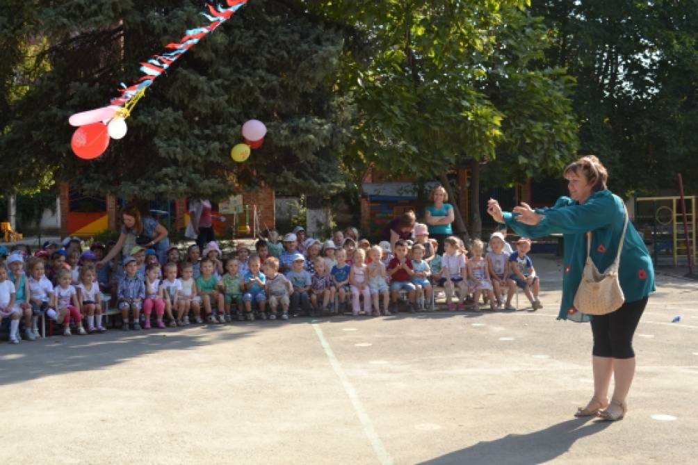 Смотреть фотографию №2 Фото №2 Вот мы и стали на год взрослее перед ребятами и педагогами новые задачи и планы на их реализацию