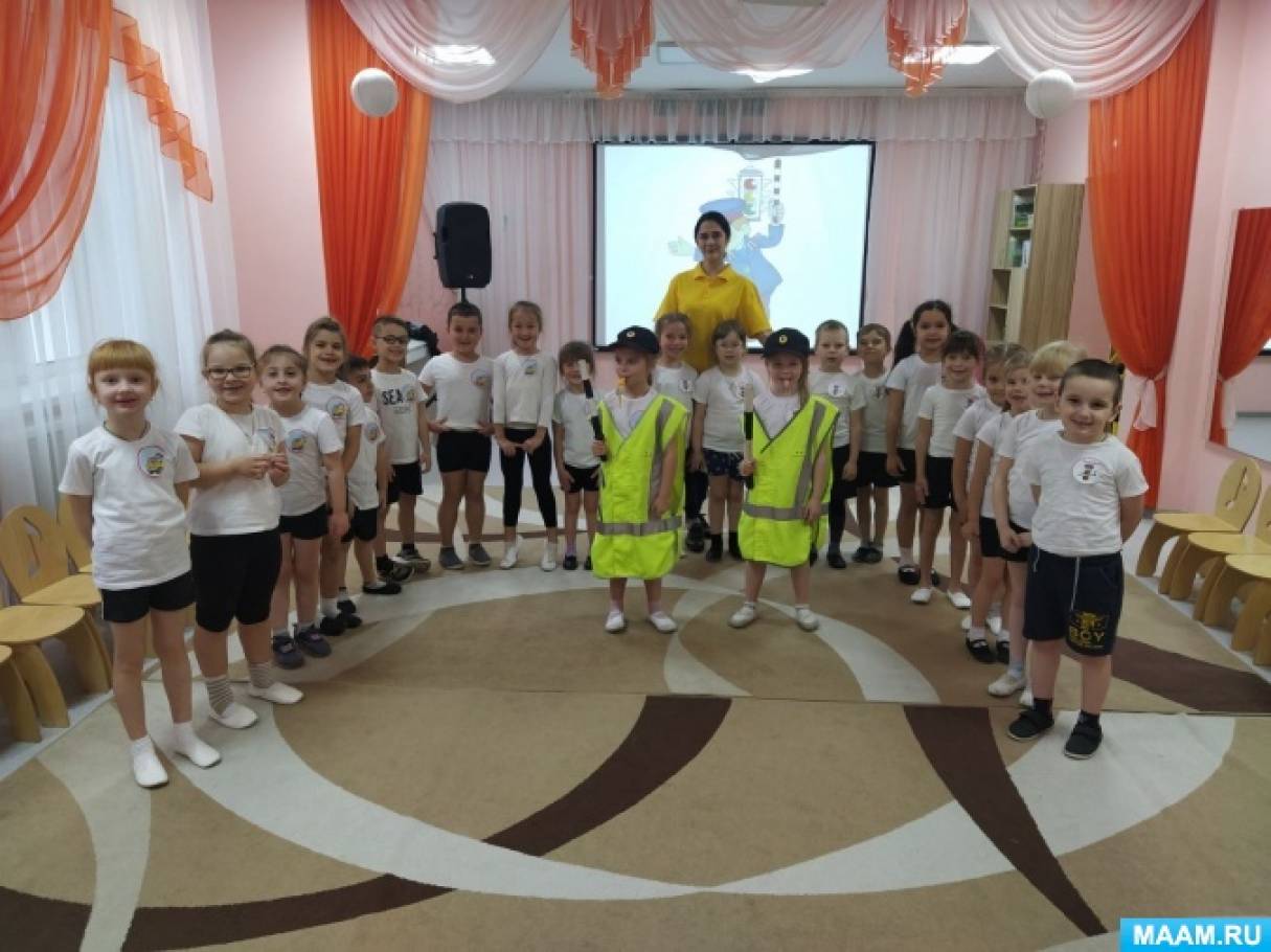 Спортивное развлечение по ПДД для старших дошкольников
