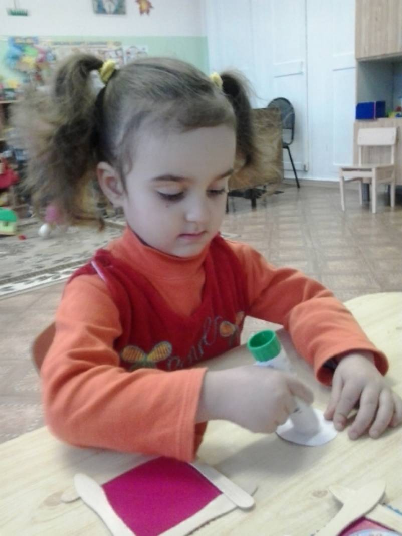 detsad 213034 1417196555 Мамы они как пуговки на них