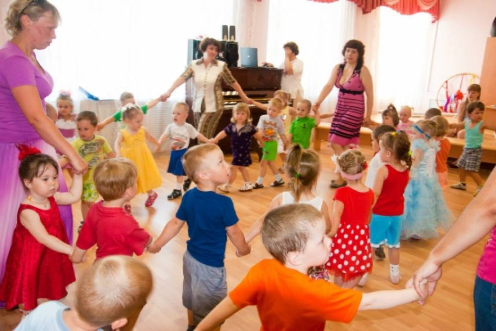 Родительское собрание «Здравствуй, лето красное!» Фото Родительское собрание «Здравствуй, лето красное!»