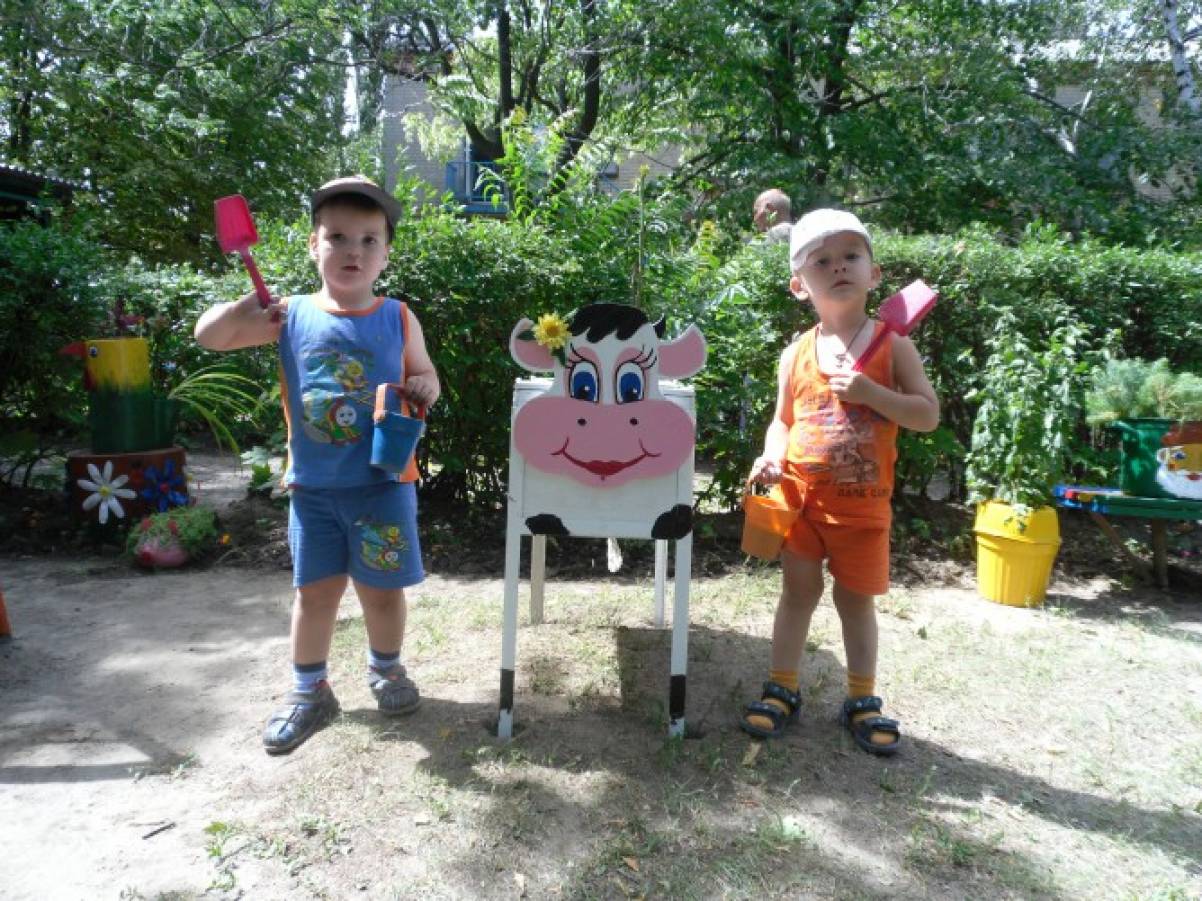 «Гномики» встречают лето. Летнее оформление участка Фото «Гномики» встречают лето. Летнее оформление участка