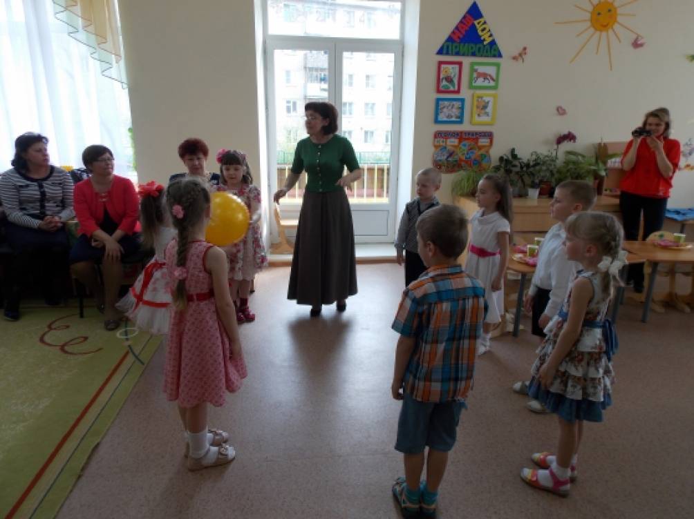 Смотреть фотографию №2 Фото №2 Православие для детей Православные праздники Темочки Конкурс для воспитателей и педагогов Лучший конспект занятия НОД октябрь Музыкальные материалы Добрый мир проектор