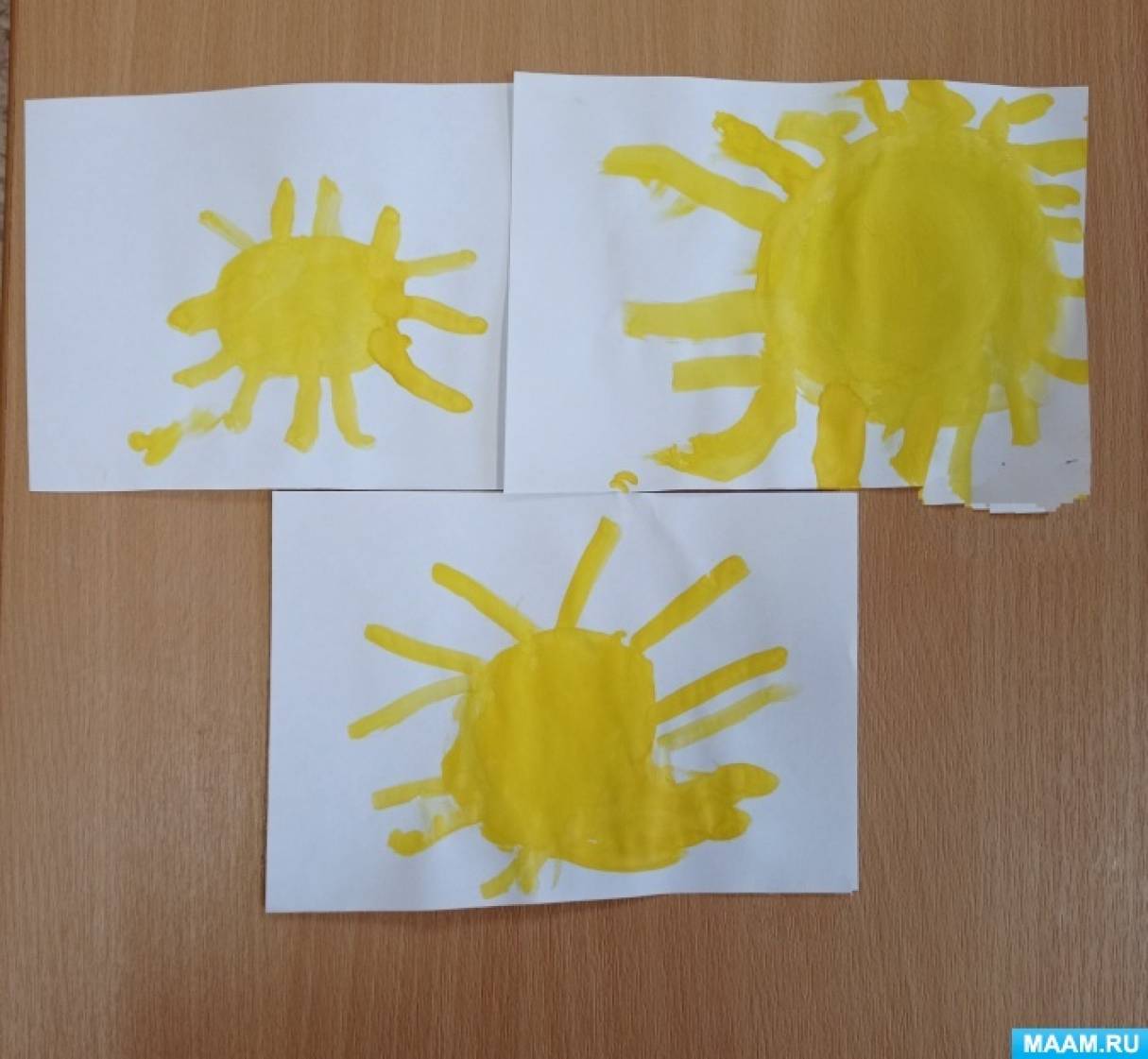Рисование солнышко 2 младшая группа. Рисуем солнышко в младшей группе в детском саду. Рисование солнышко в младшей группе. Рисование солнце в младшей группе.