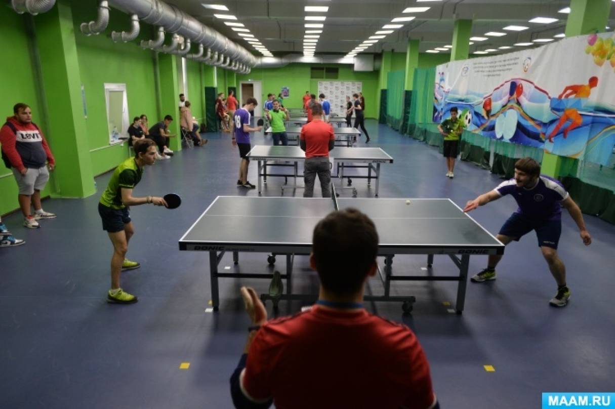 Выпускники центров содействия семейному воспитанию сразились в турнире по настольному теннису