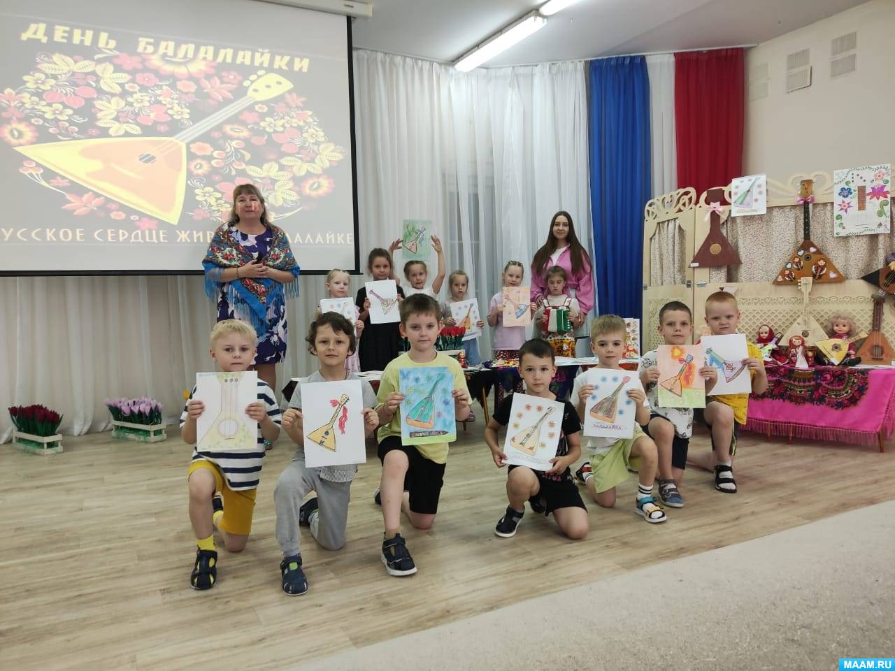Смотреть фотографию №3 Фото №3 Мы отмечали день рождение балалайки Очень много узнали интересного на этом мероприятии
