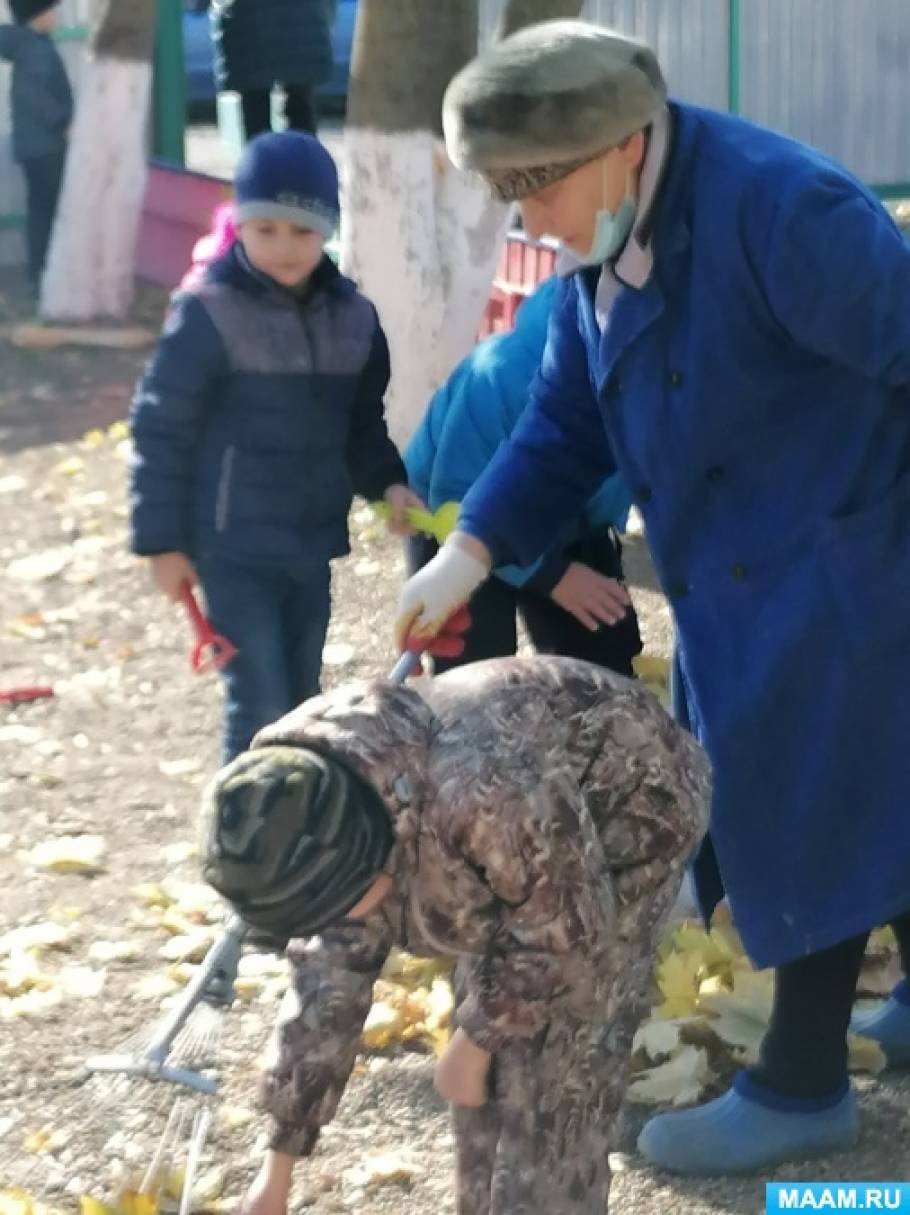 Смотреть фотографию №1 Фото №1 Сухомлинский Трудовое воспитание является одной из важнейших сторон воспитания подрастающего поколения