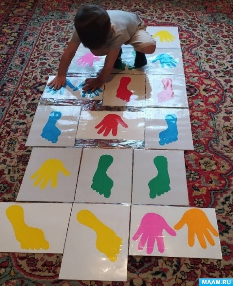 Руки для нейроигр. Игры для детей своими руками. Игры для детей раннего возраста своими руками. Дидактическая дорожка детей. Дорожки для полушарного развития для дошкольников.