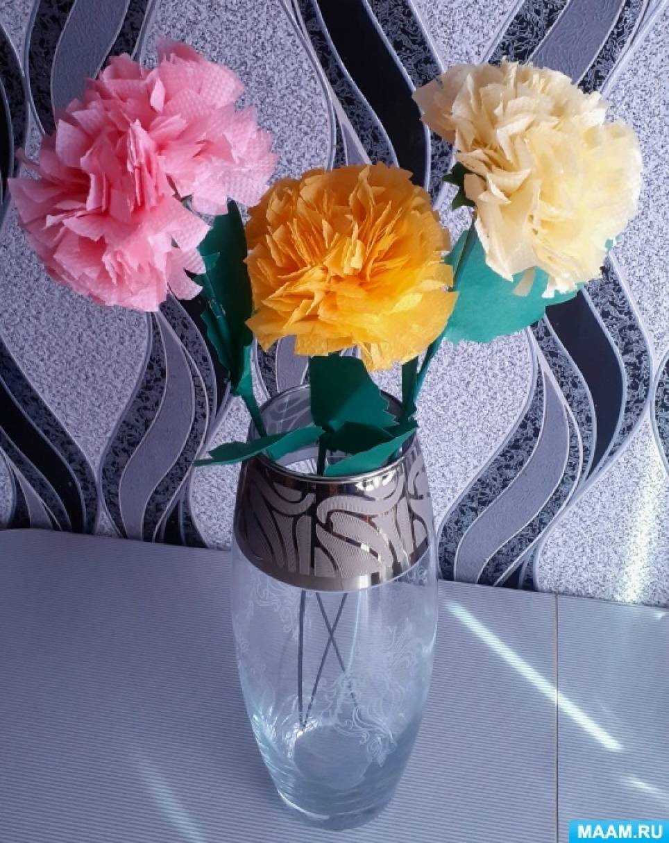 Как сделать симпатичные цветы из салфеток: пошаговая инструкция | Сделано дома | Дзен
