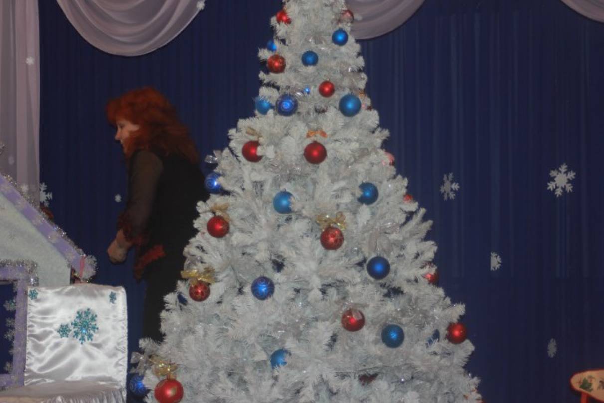 сценка новый год в лесу. сценарии на новогодний утренник для детей. сценка новый год в лесу. новый год в лесу утренник. сценка на утренник на новый год.