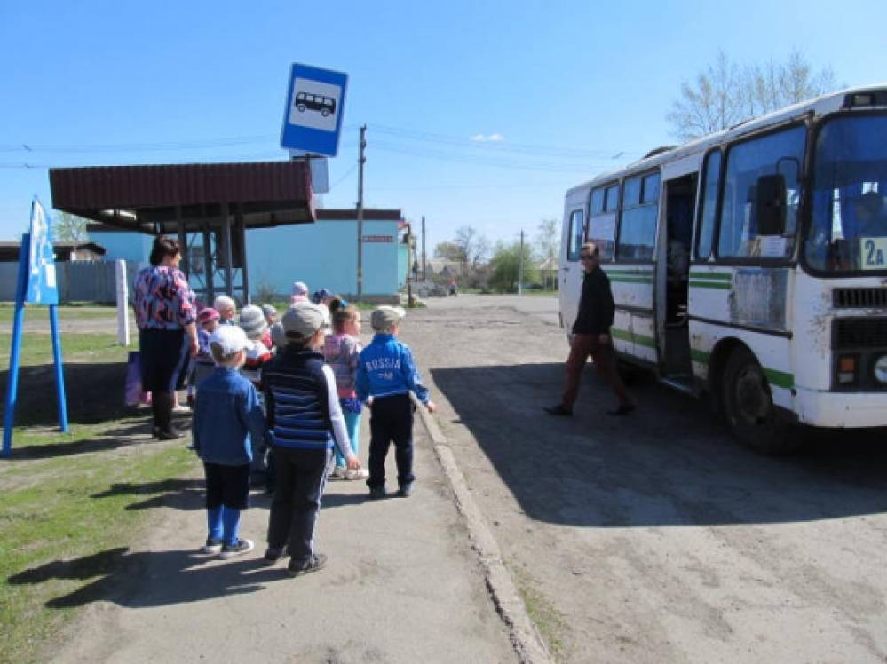 Смотреть фотографию №4 Фото №4 Расширять представления детей об улице
