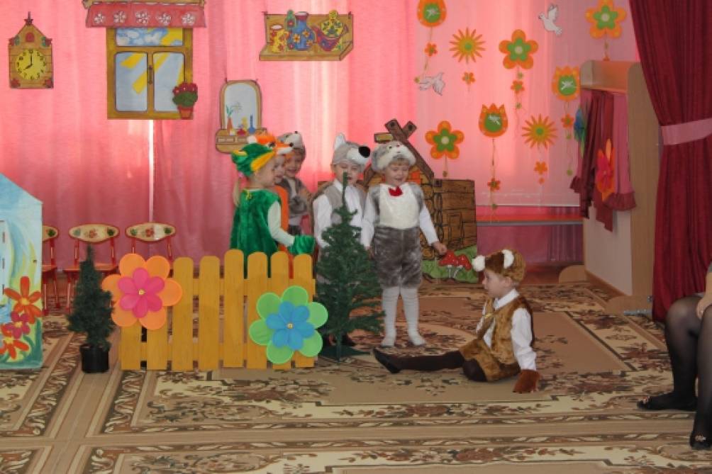 Инсценировка сказки теремок в средней. Инсценировка теремок. театрализация сказки теремок. инсценировка сказки в старшей группе в детском саду теремок. инсценировка теремка в младшей группе.
