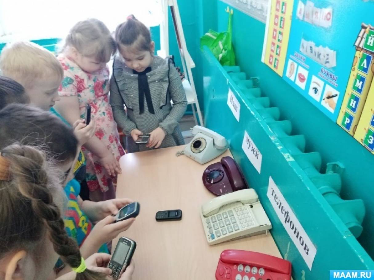 Фотоотчет о долгосрочном проекте в подготовительной к школе группе « Коллекция сотовых телефонов» (5 фото). Воспитателям детских садов, школьным  учителям и педагогам - Маам.ру