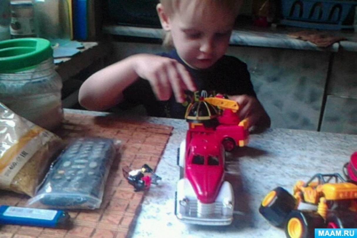 Смотреть фотографию №2 Фото №2 В родительские чаты на сайт на страничку в инстаграм педагоги выкладывают консультации мастер классы видеопрезентации и много других материалов которые помогут с пользой занять ребёнка дома