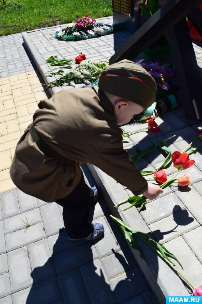 Фотоотчёт «Поклонимся великим тем годам!» Фото Фотоотчёт «Поклонимся великим тем годам!»