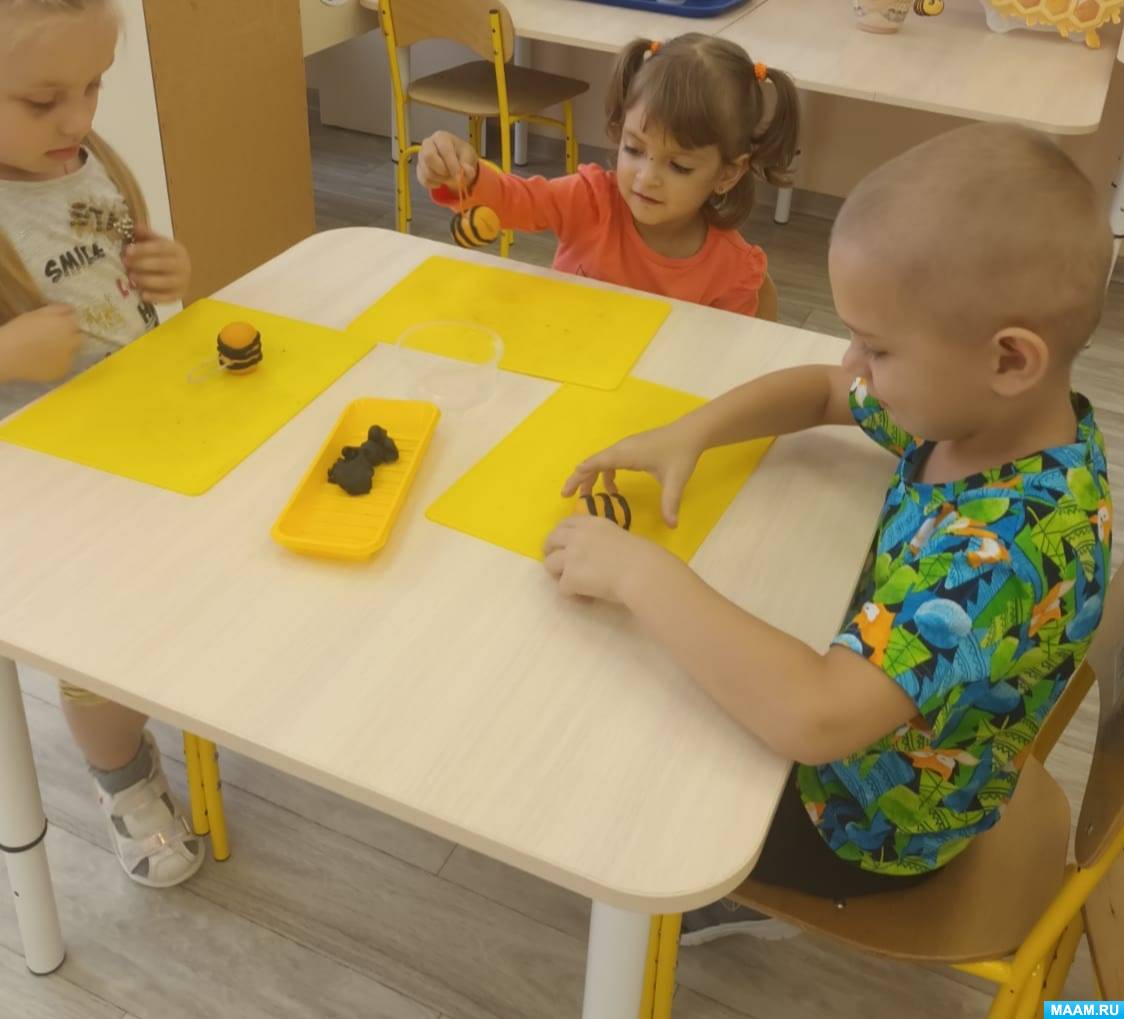 Медовый спас в младшей группе