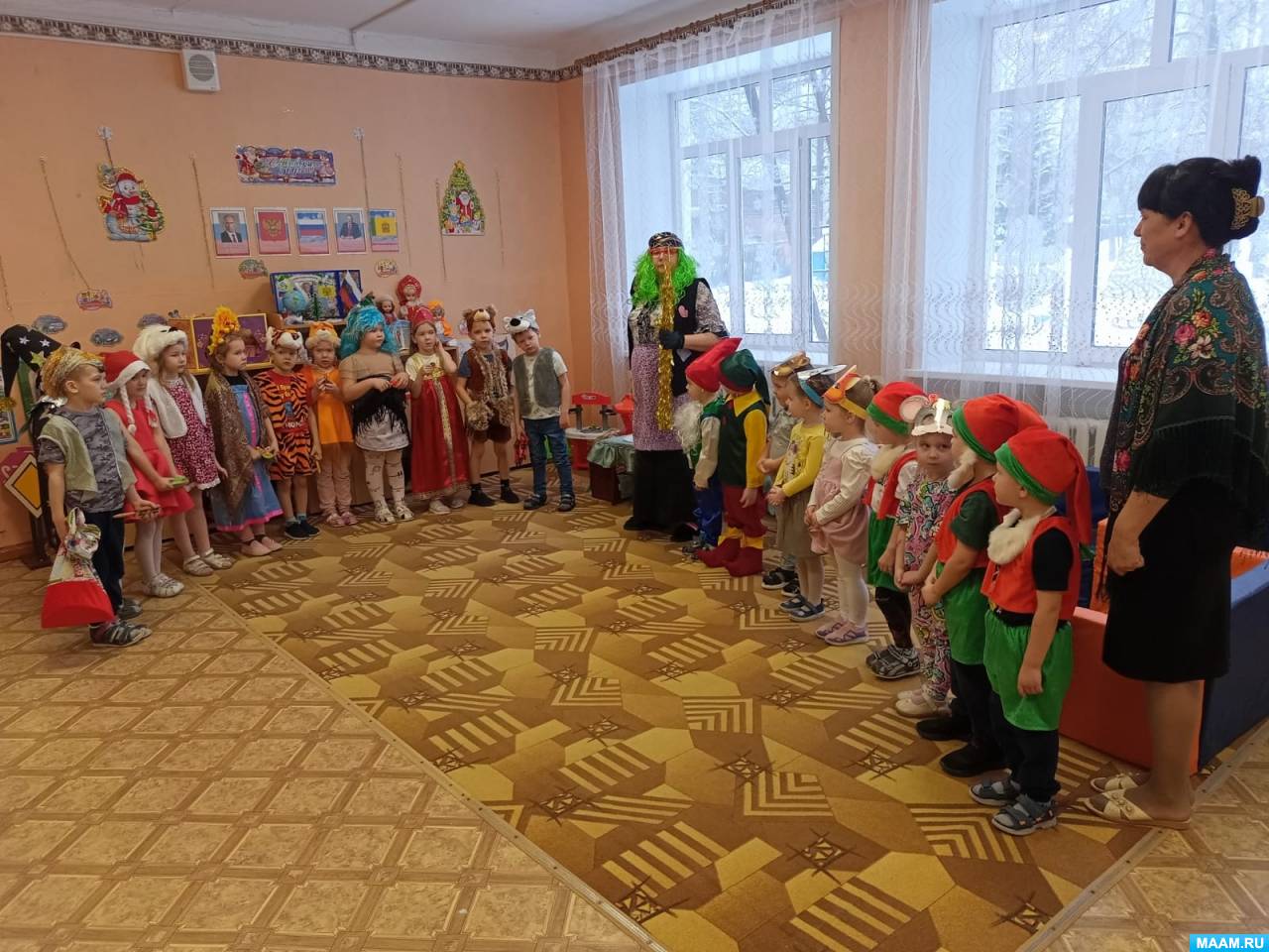 в детском саду прошли праздники 8 марта