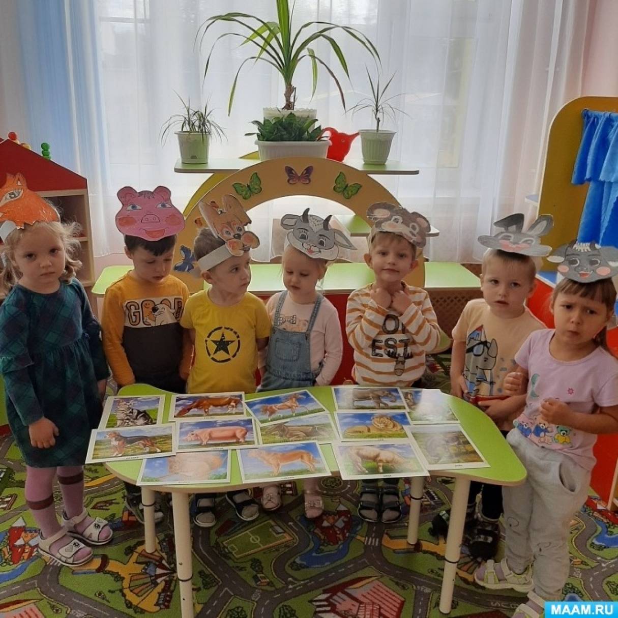 8 марта в 2 младшей группе сценарий