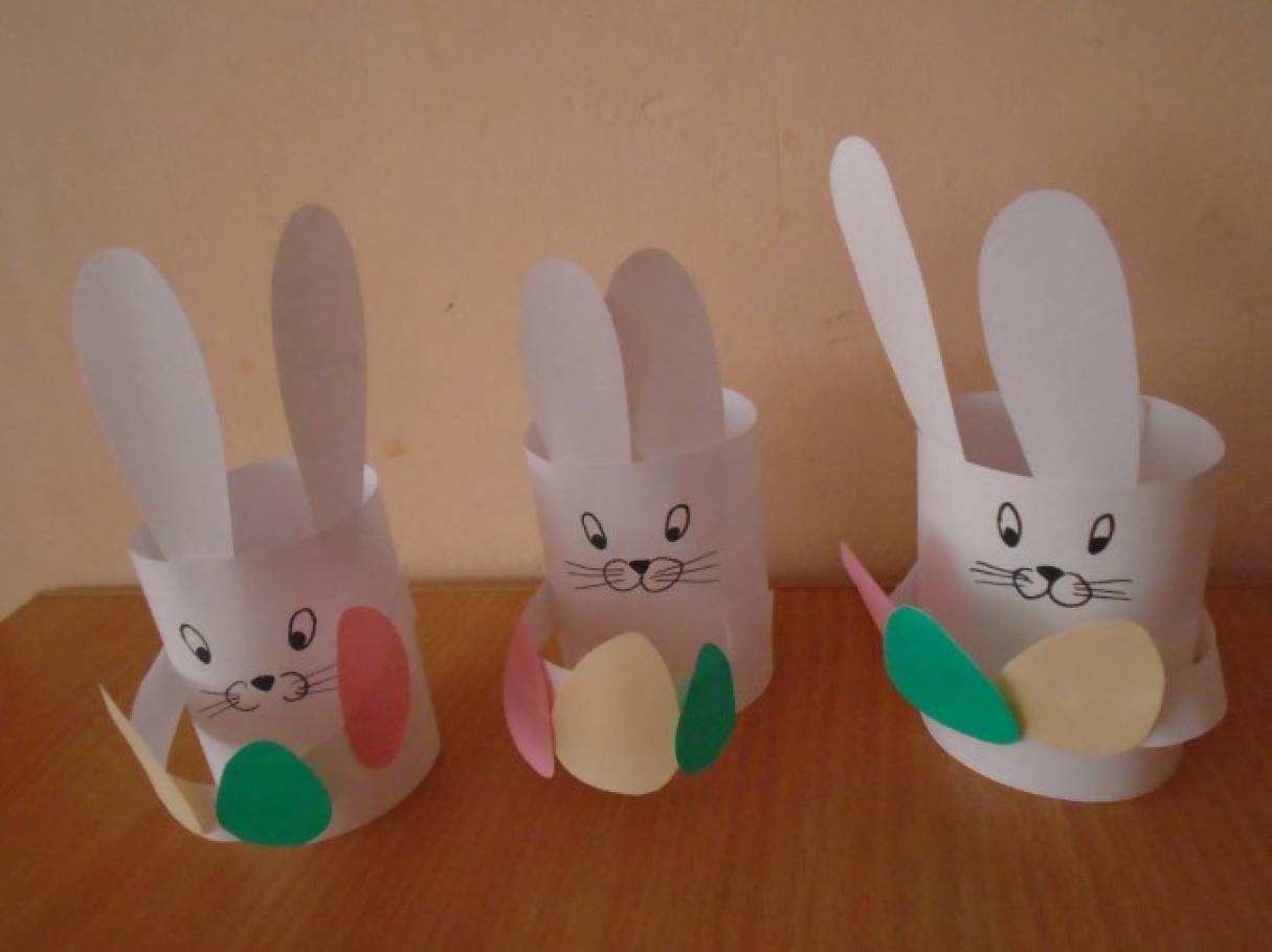 Классические пасхальные кролики из бумаги А4 для декупажа.
